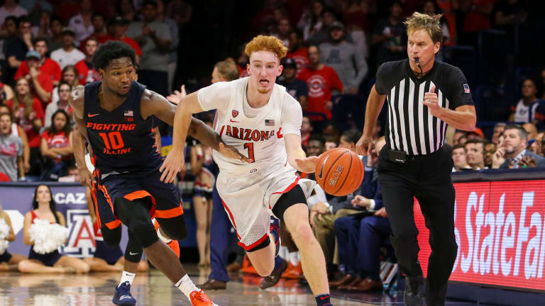 Arizona sends warning to Pac-12 with 90-69 rout of Illinois